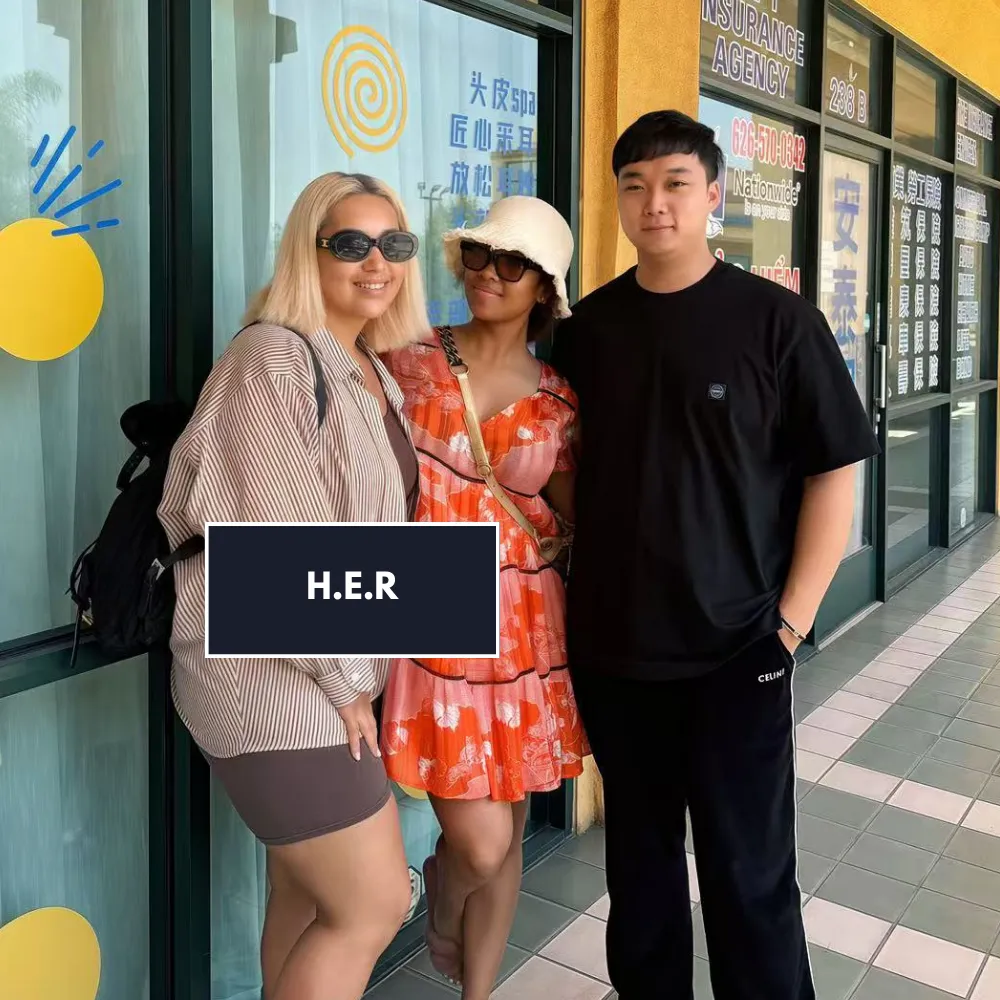 H.E.R at Purelux